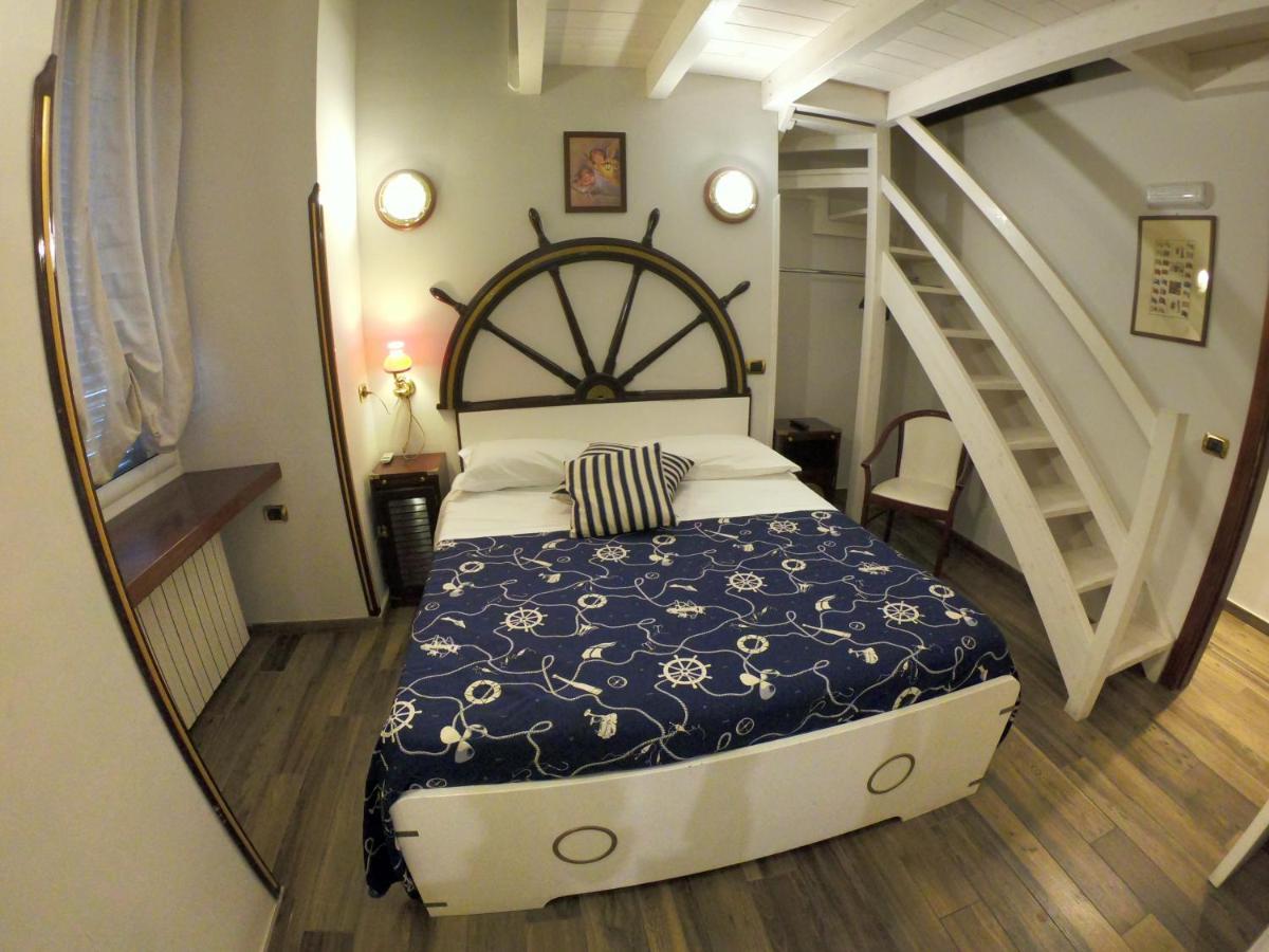 Ausonia Hotel 2*